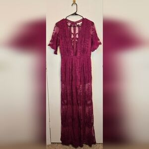 114. Honey Punch Elegant Burgundy Lace Dress